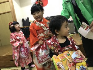 2702BEB8-7F41-40EF-AE28-4E1A113D6CF2