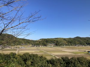 6398EF66-113F-4335-94A0-0A605AFAAE7D