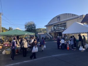 4E555B9F-459F-44B8-8440-D74C3C80EED0